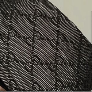 Black Gucci interlocking tights